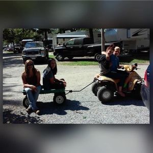 Meet your Posher, Amber